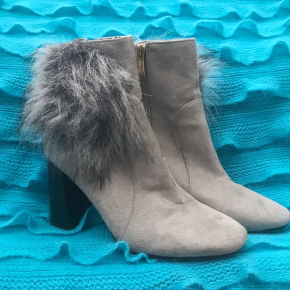 🥾 Cape Robbin Grey Swede Ankle Boots D01 - Picture 1 of 4